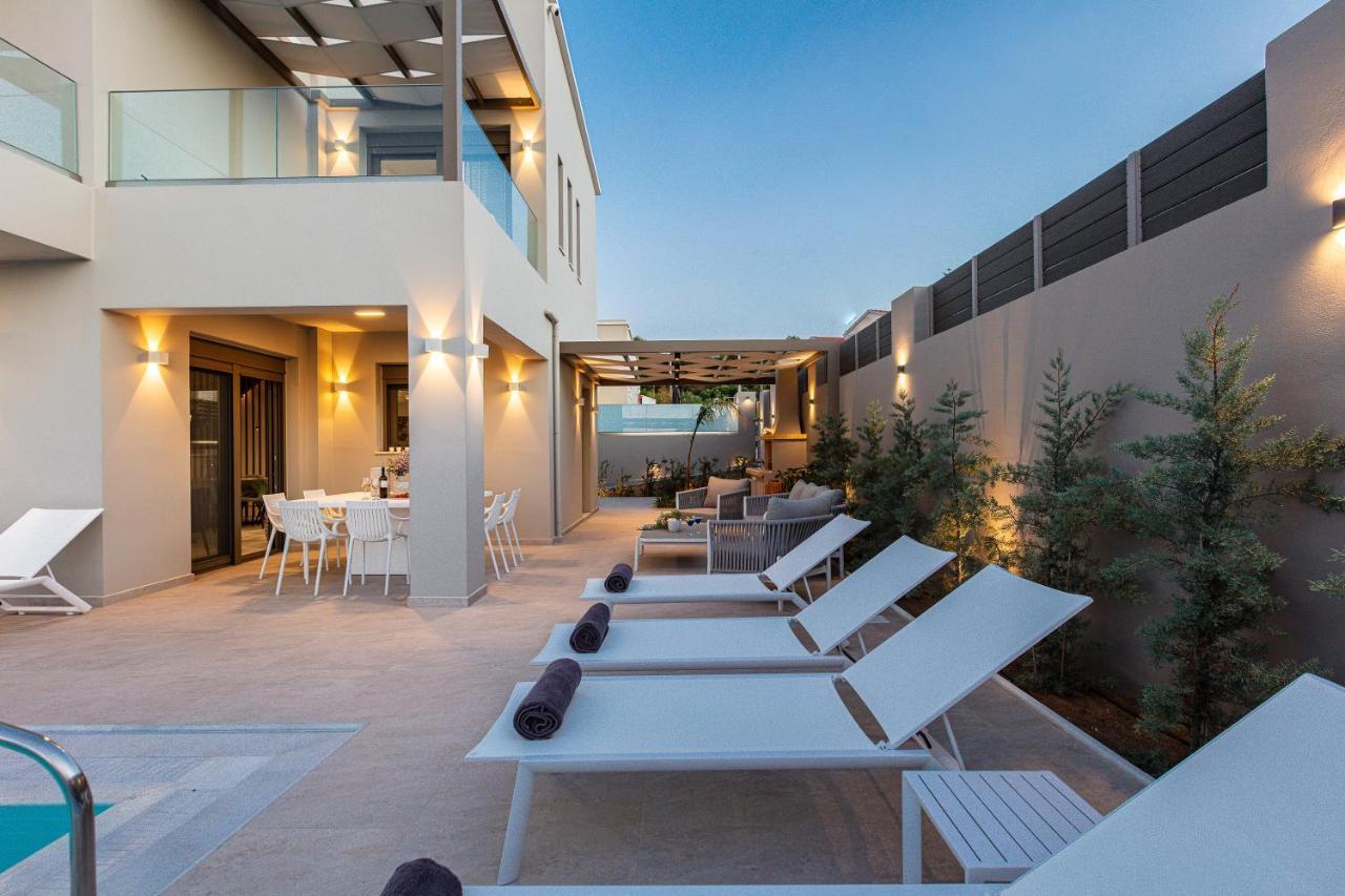 Lagoon Seaside Villa, Sumptuous Retreat,By Thinkvilla Panormos  ภายนอก รูปภาพ